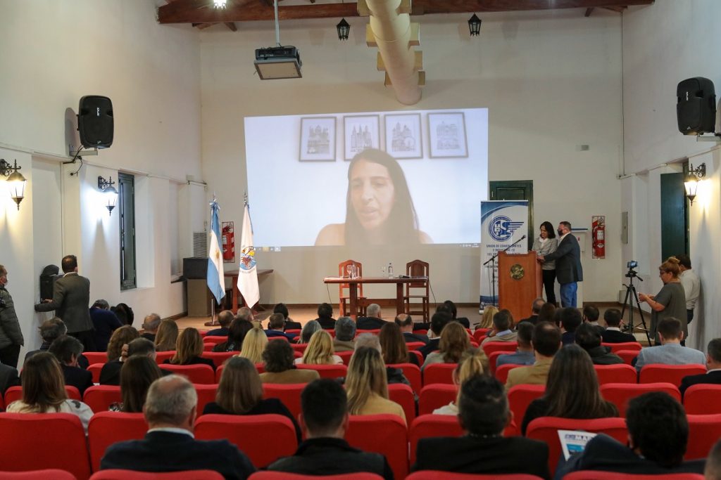 Presentación de Smart River en San Lorenzo.